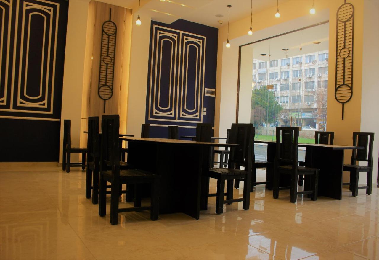 New Merryland Hotel Аман Екстериор снимка